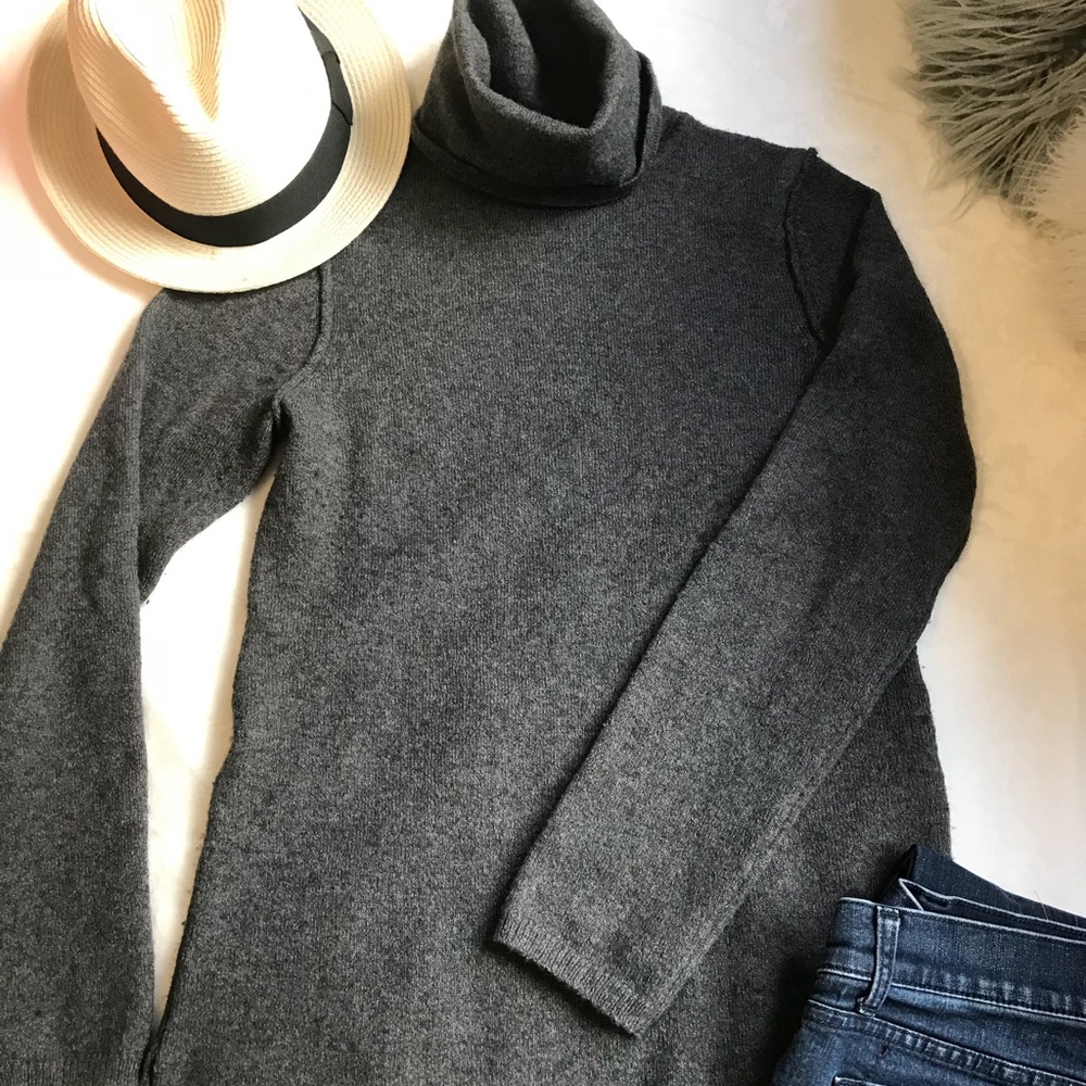 GAP Gray Sweater